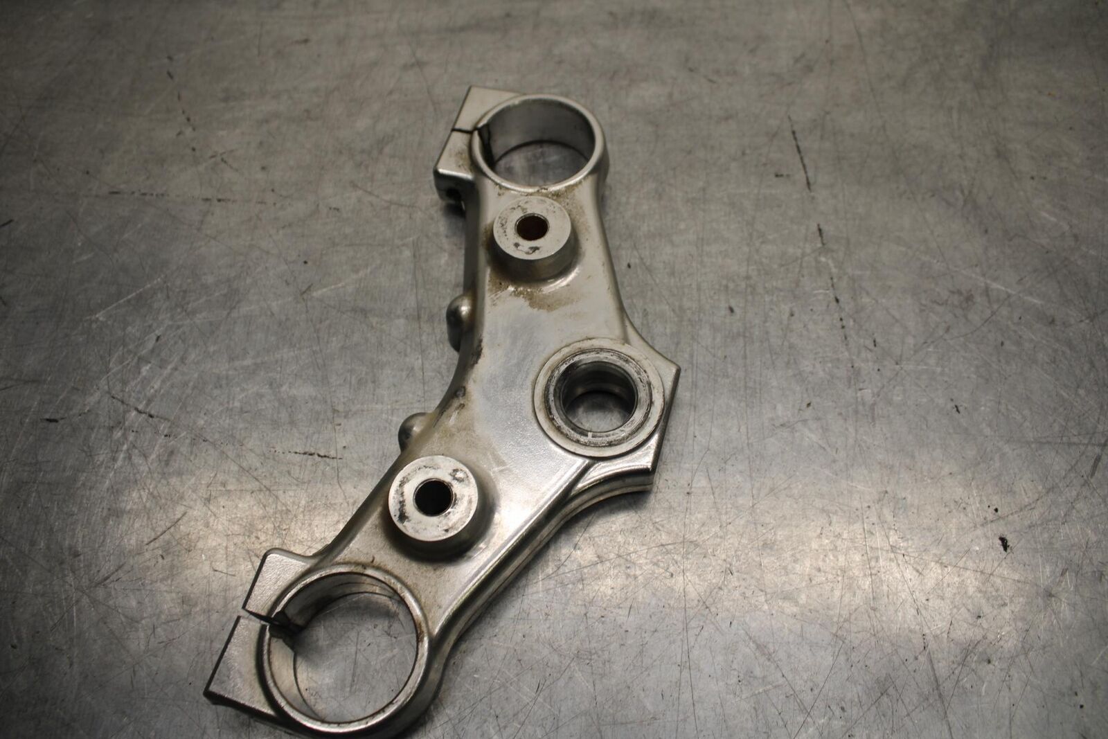 1998 Yamaha Vmax 1200 VMX1200 FORKS UPPER TRIPLE TREE CLAMP BB620