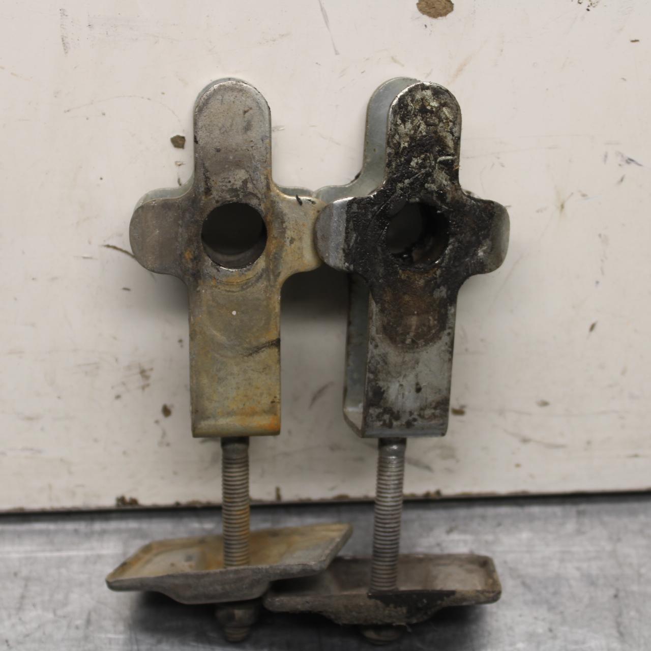 1988 Suzuki Katana 600 GSX600F SWINGARM CHAIN TENSIONER ADJUSTMENT  BB94