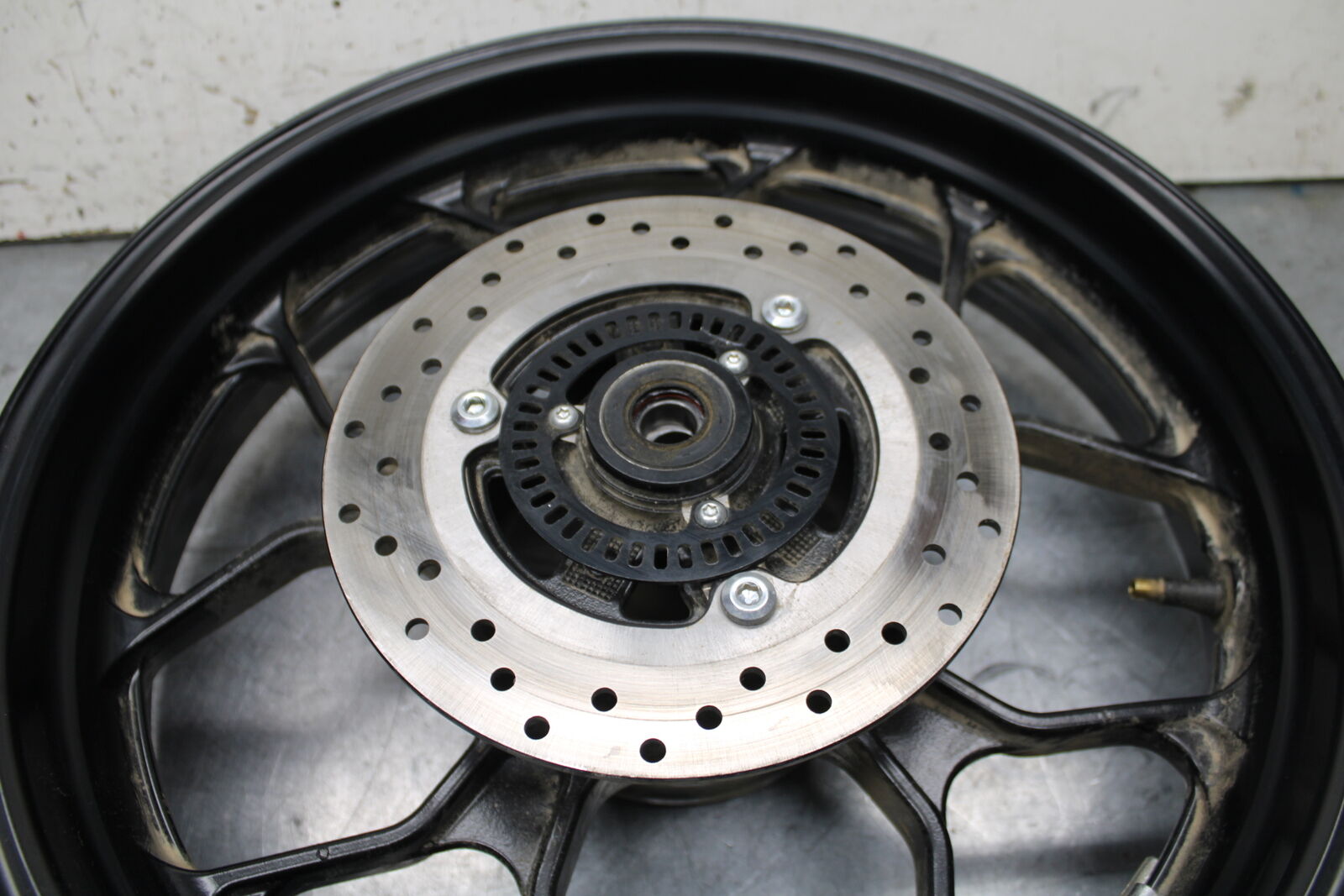 19-24 YAMAHA R3 REAR WHEEL BACK RIM BB736