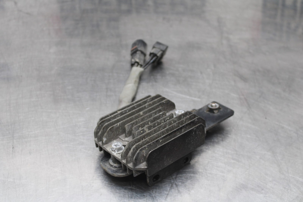 06-07 SUZUKI GSXR600 RECTIFIER VOLTAGE REGULATOR BB836