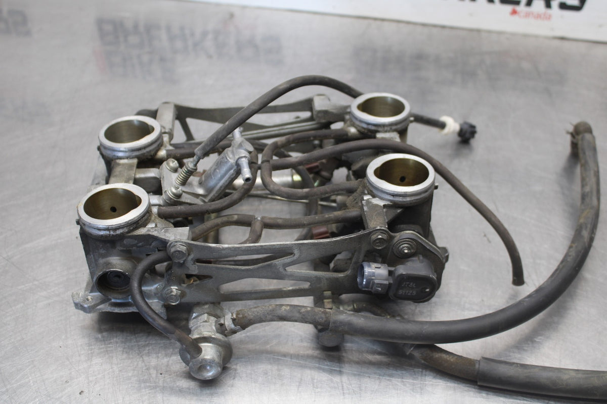 06-07 HONDA INTERCEPTOR 800 VFR800 MAIN FUEL INJECTORS / THROTTLE BODIES BB917