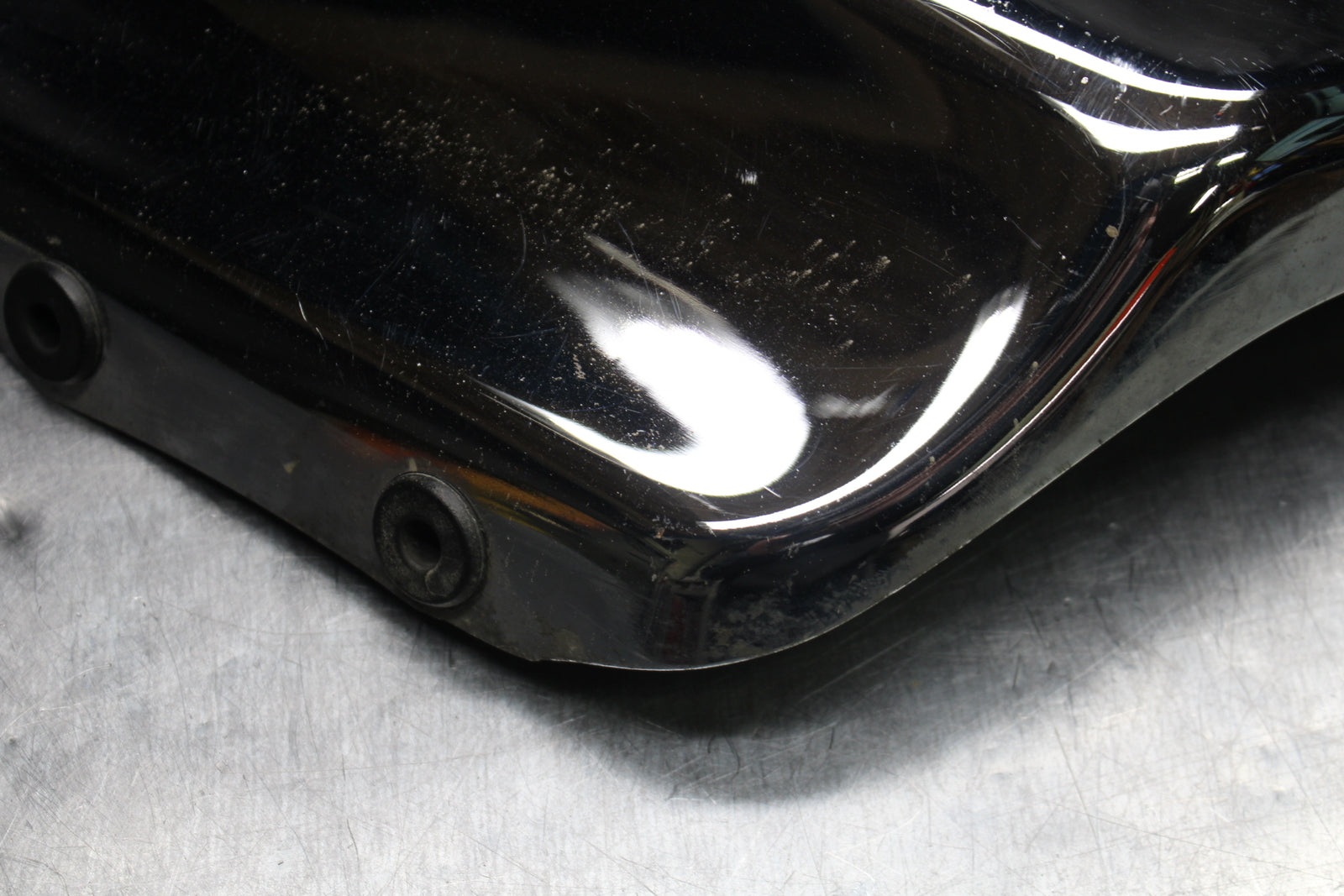 00 SUZUKI INTRUDER 1500 VL1500 ENGINE COVER BB761