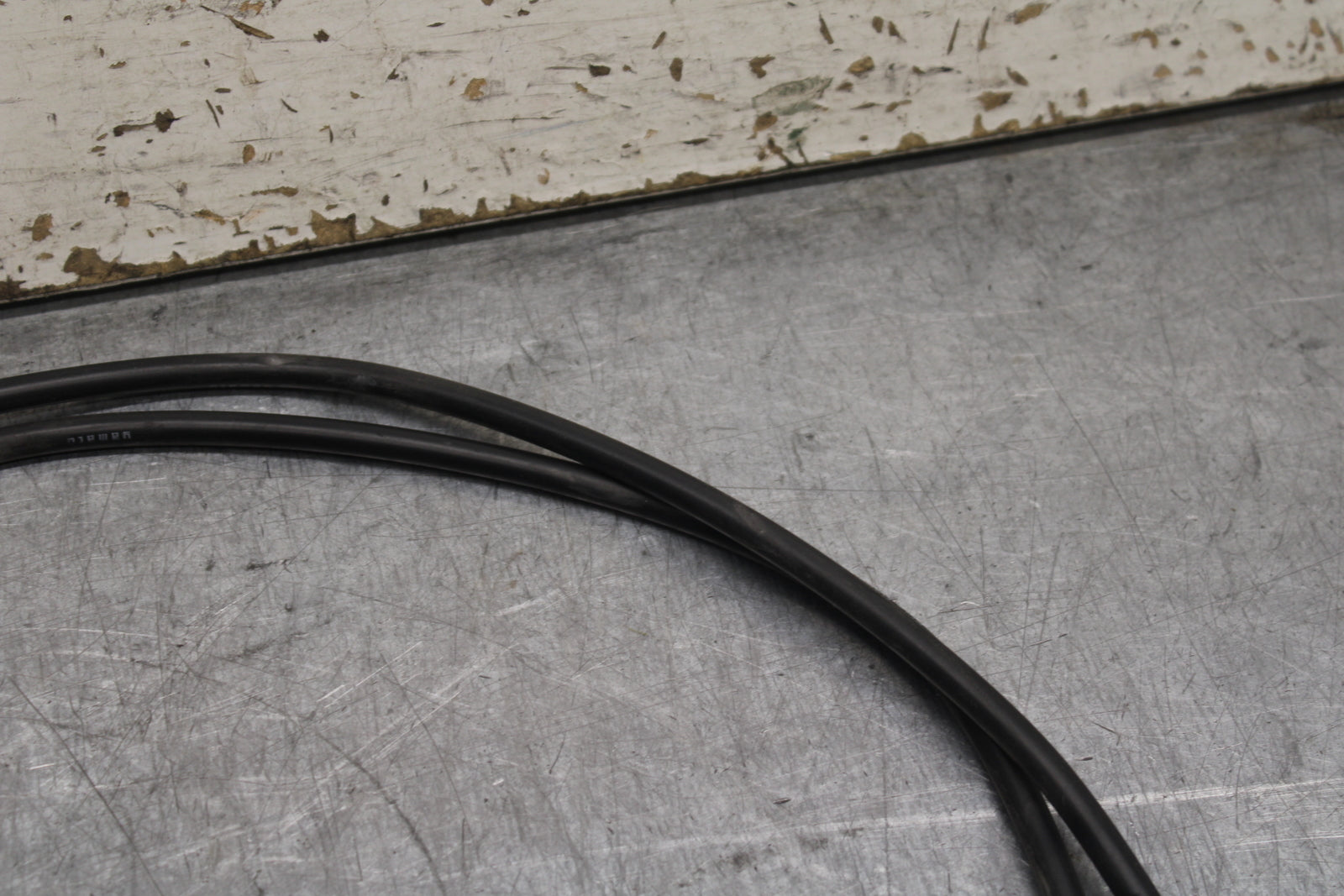 06-07 SUZUKI GSXR750 THROTTLE CABLES LINES BB110