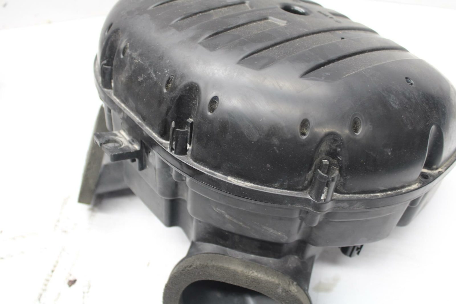 09-11 SUZUKI GSXR1000 AIRBOX AIR INTAKE FILTER BOX 13720-47H01 BB284