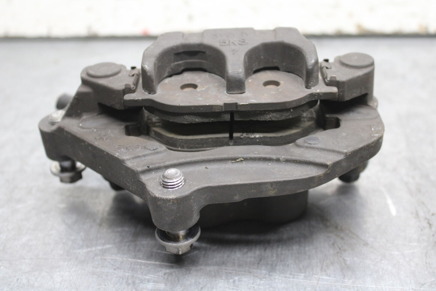 09-15 YAMAHA FZ6R RIGHT LEFT FRONT BRAKE CALIPER SET PAIR CALIPERS BB719
