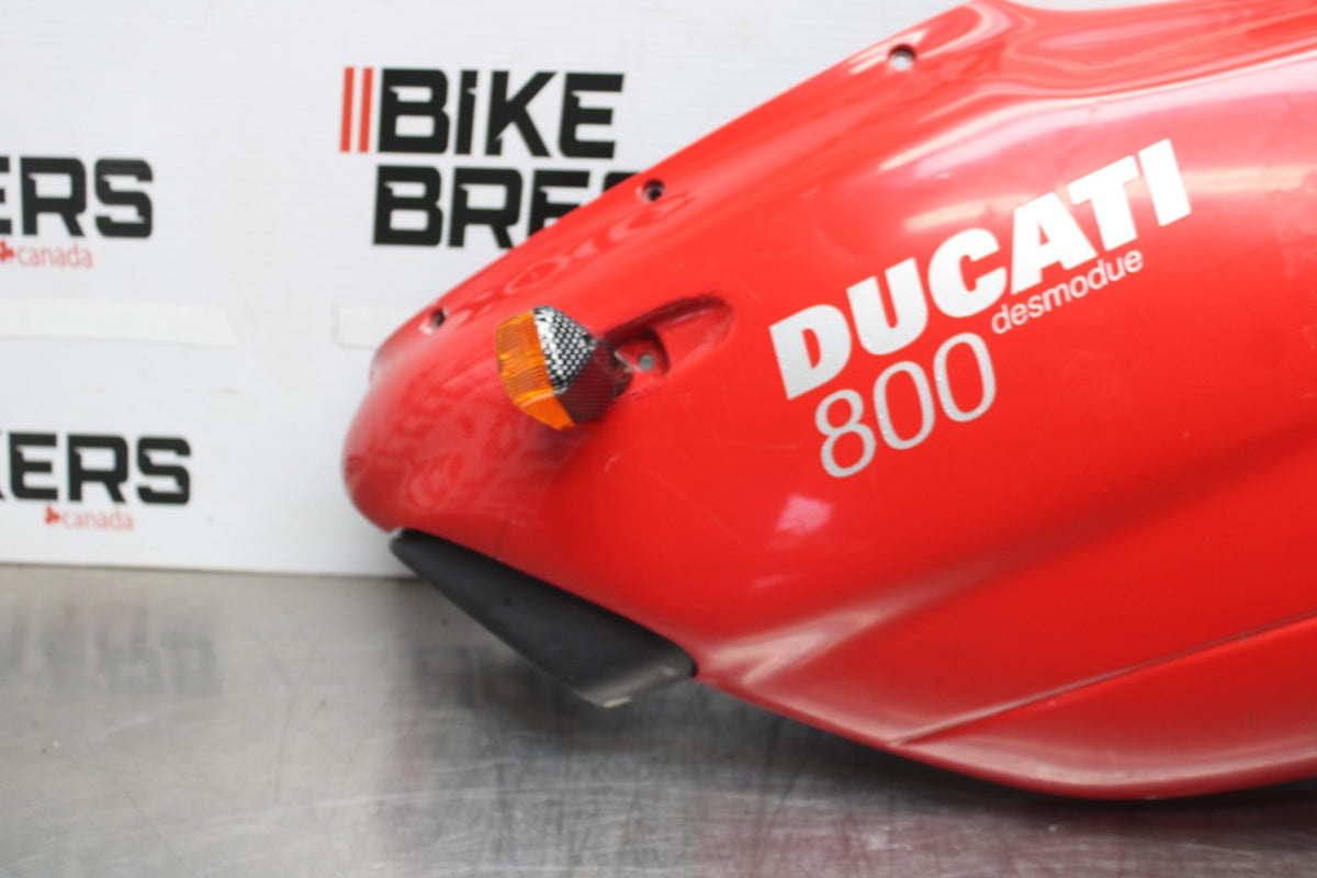 05 DUCATI SUPERSPORT 800 LEFT FRONT UPPER MID SIDE FAIRING COWL PLASTIC BB913