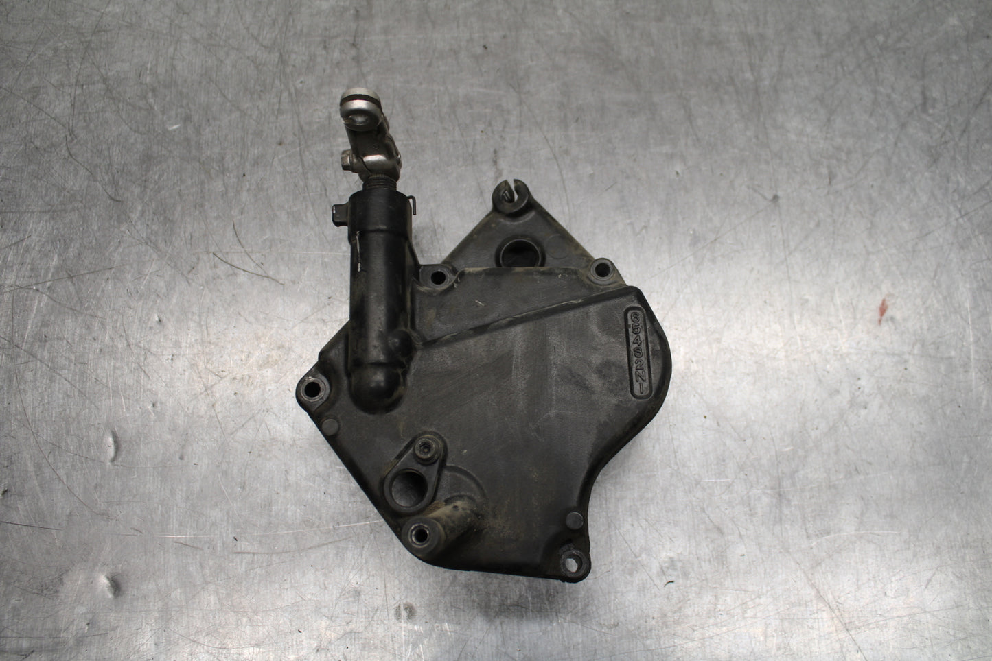 09-11 SUZUKI GSXR1000 ENGINE SPROCKET COVER BB125