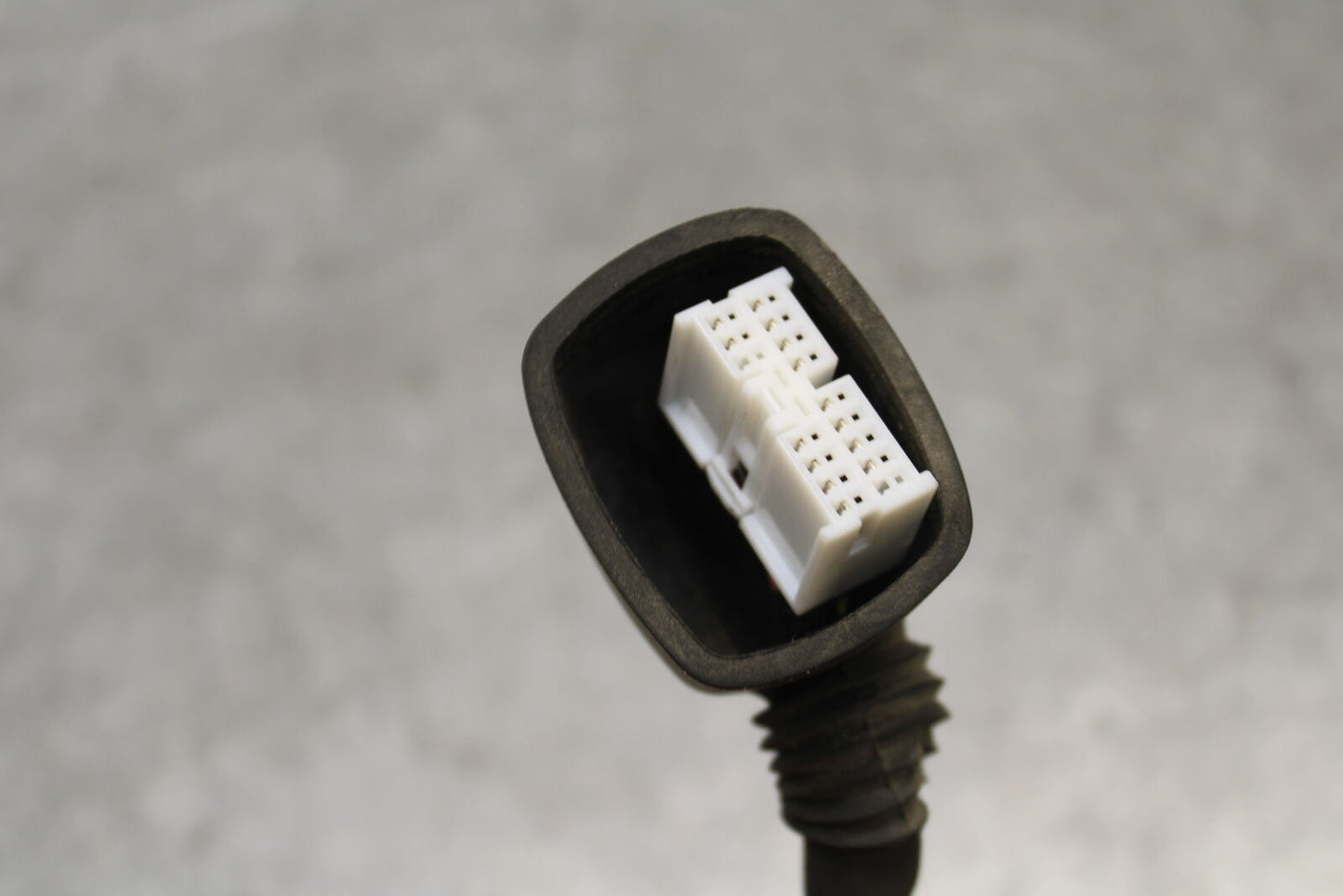 05-06 SUZUKI GSXR1000 HEADLIGHT SPEEDO GAUGES WIRING HARNESS WIRE LOOM BB663