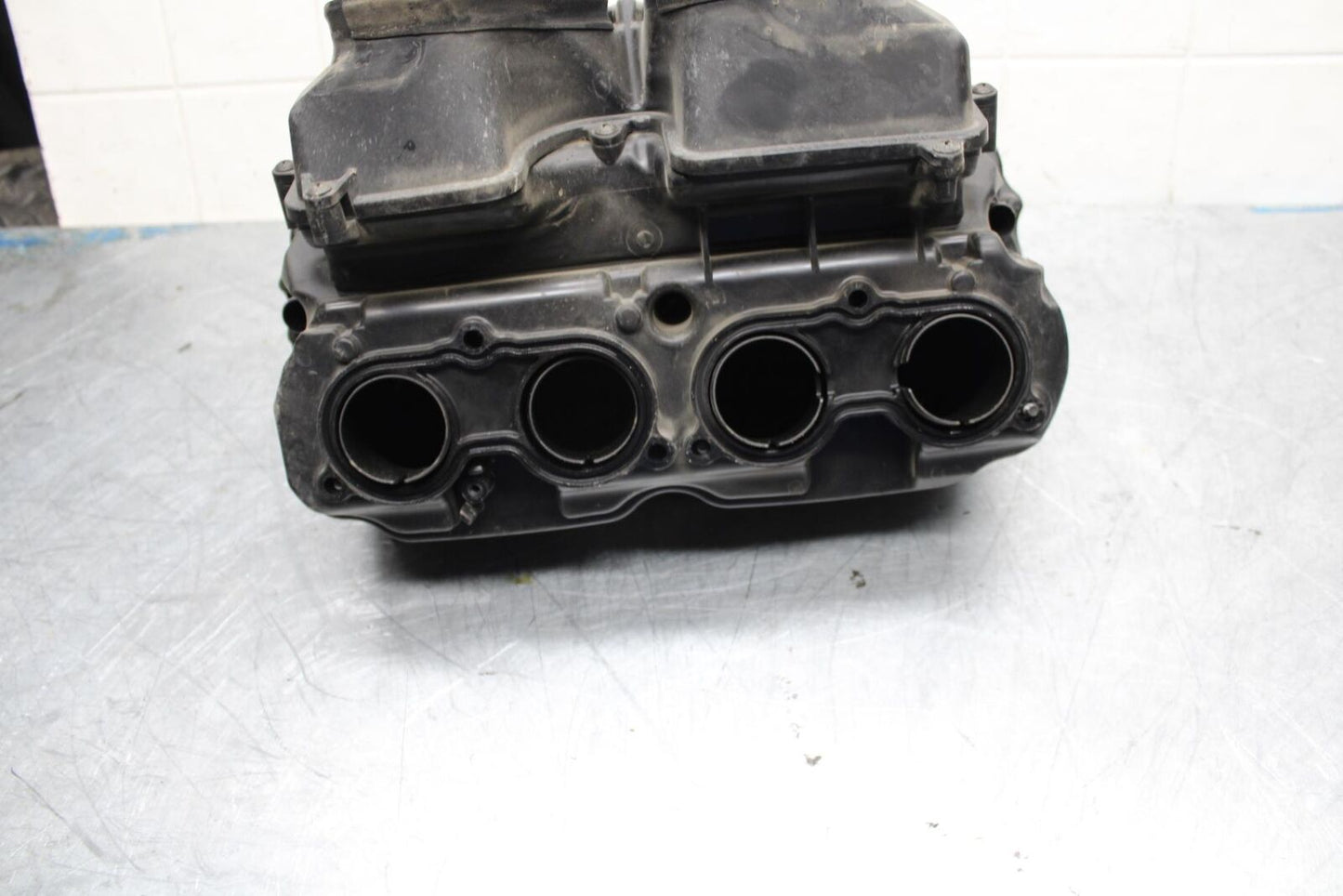 09-12 HONDA CBR600RR AIRBOX AIR INTAKE 17220-MFJ-D00 17240-MFJ-D00 BB450