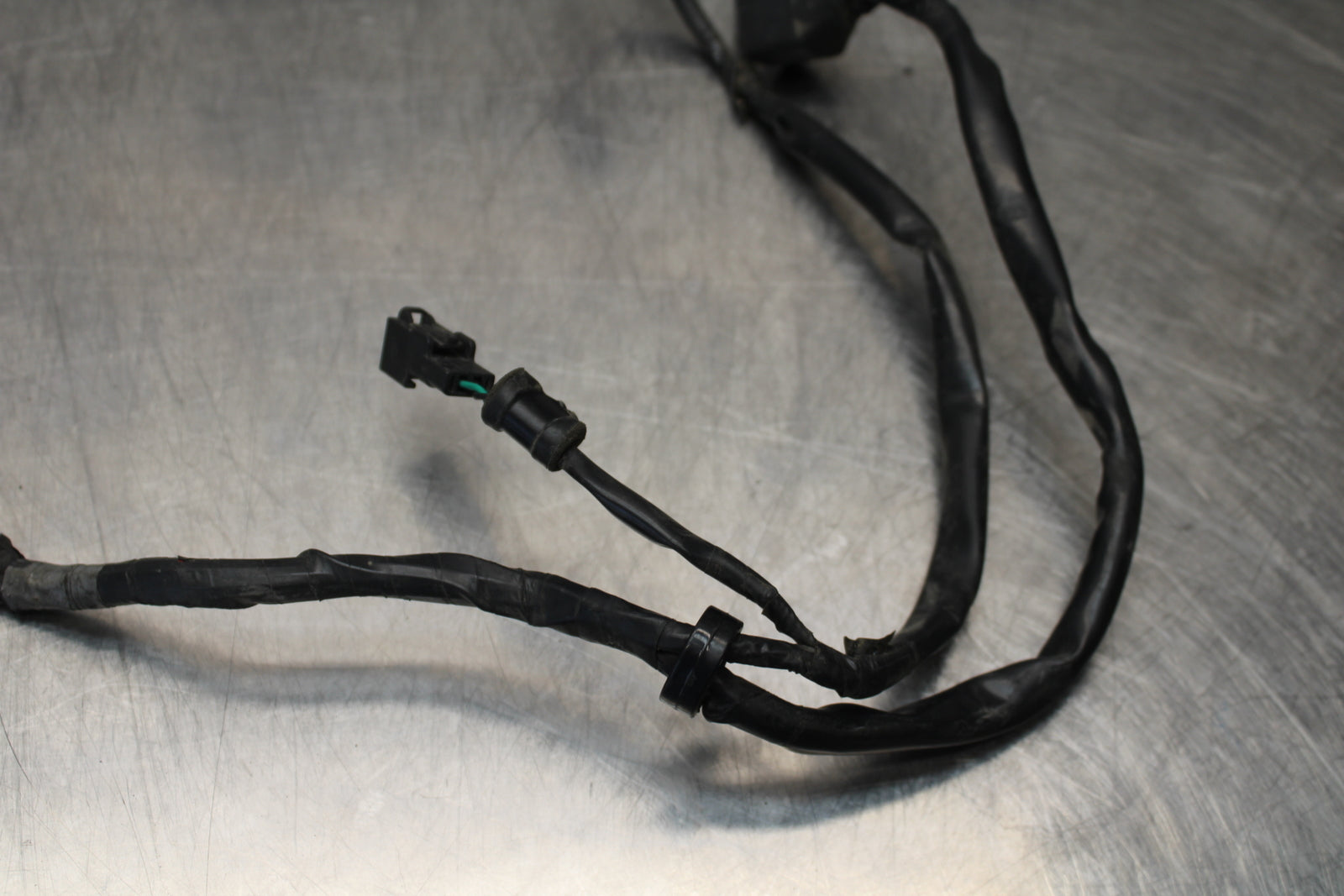 04-05 KAWASAKI NINJA ZX10R HEADLIGHT SPEEDO GAUGES WIRING HARNESS LOOM BB163