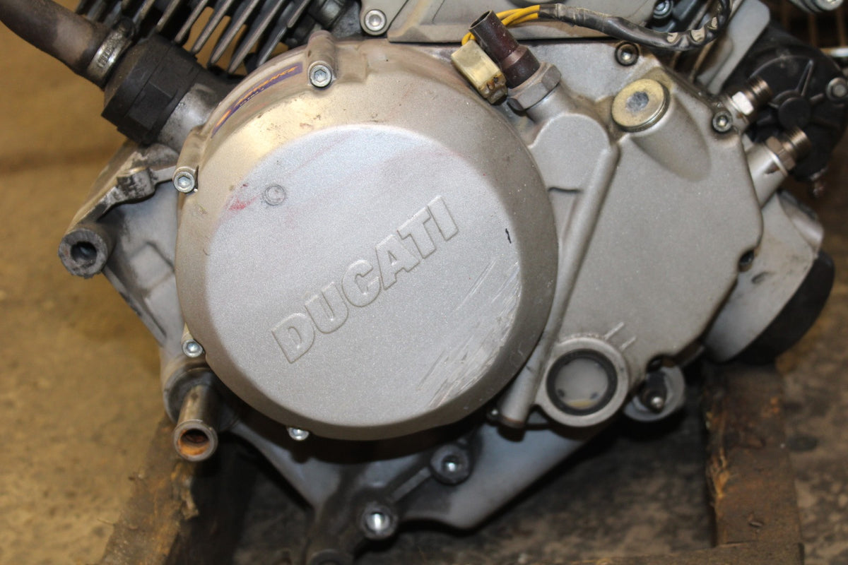 05 DUCATI SUPERSPORT 800 ENGINE MOTOR BB913