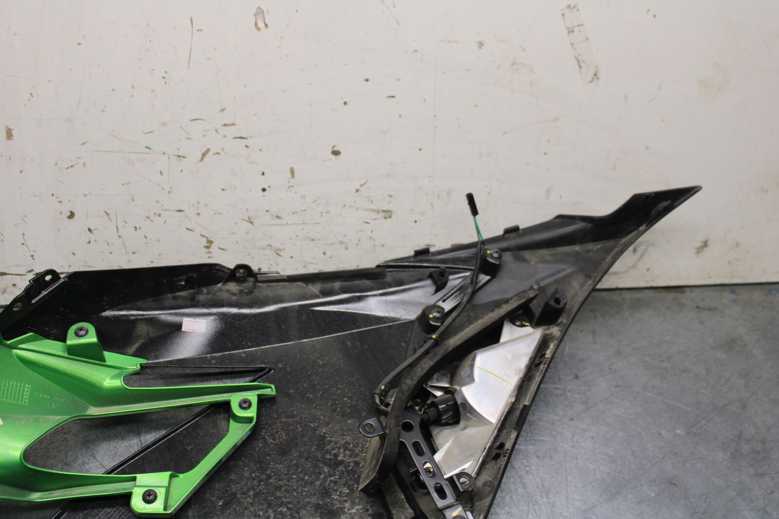 18-23 KAWASAKI NINJA 400 EX400 ABS LEFT LOWER MID UPPER SIDE FAIRING COWL BB747