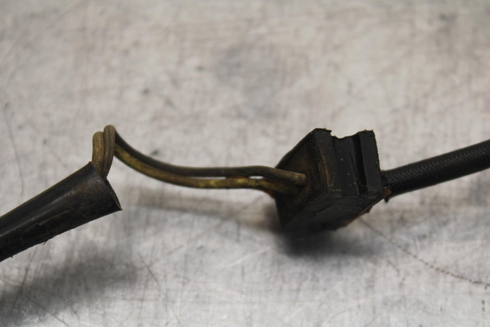 2009 Kawasaki Ninja 250R EX250J SPEED SPEEDOMETER SENSOR BB87