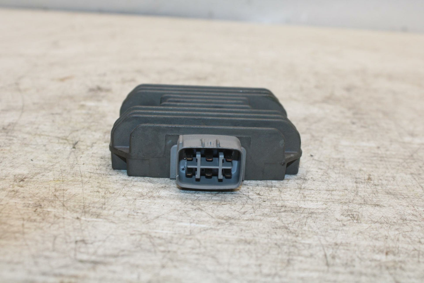 12-13 KAWASAKI EX300 NINJA RECTIFIER VOLTAGE REGULATOR BB373