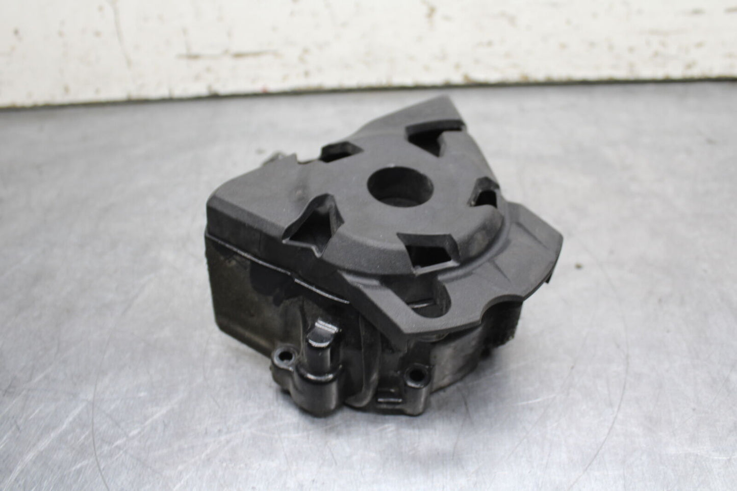 12-13 KAWASAKI Z1000 ENGINE SPROCKET COVER BB743