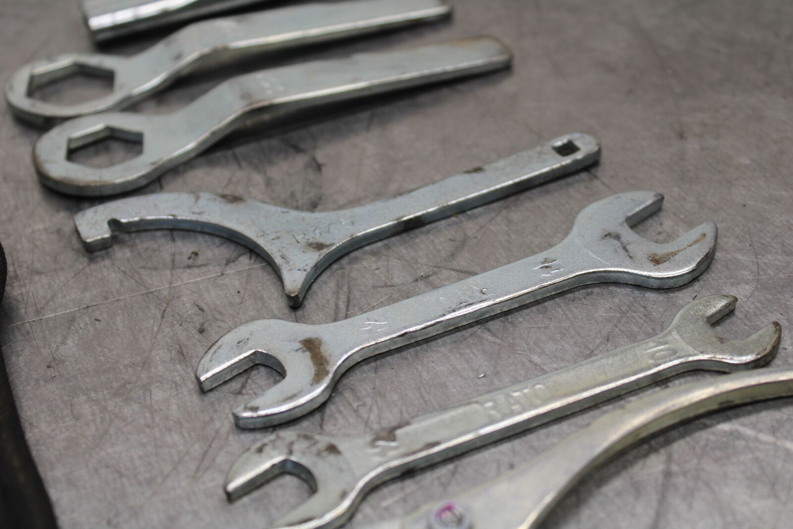 12-17 KAWASAKI ER-6N Z650 STOCK TOOLS OEM TOOL BAG KIT SET BB709