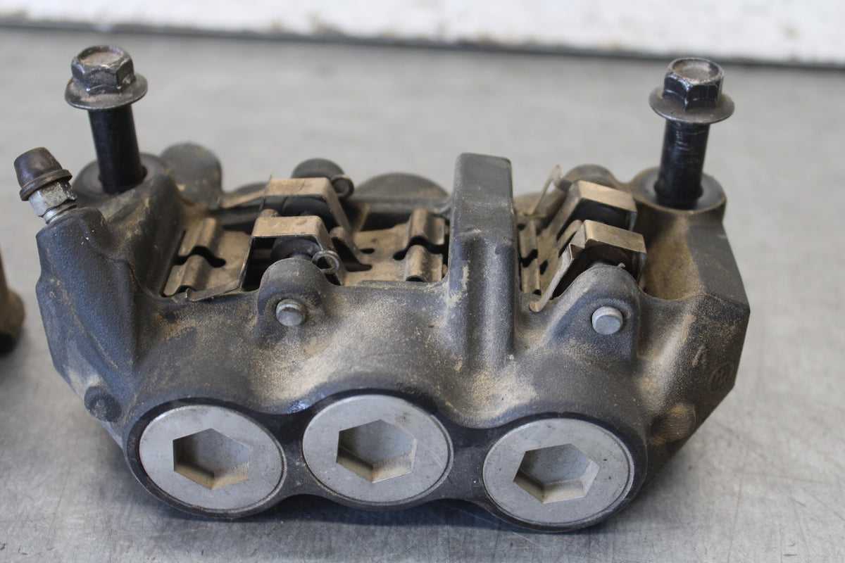 09-14 YAMAHA YZF R1 RIGHT LEFT FRONT BRAKE CALIPER SET PAIR CALIPERS BB696