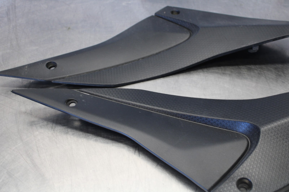 24 APRILIA TUONO V4 1100 FACTORY ABS RIGHT LEFT GAS FUEL TANK PANEL COVERS BB887