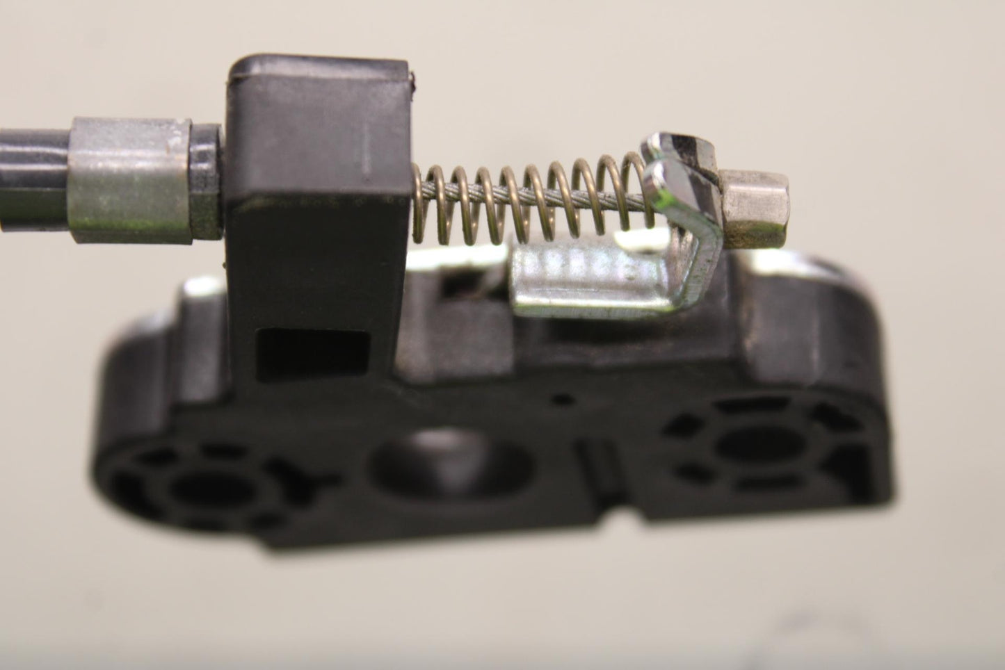 20-23 APRILIA RS660 REAR PASSENGER SEAT LATCH LOCK ASSEMBLY  BB643