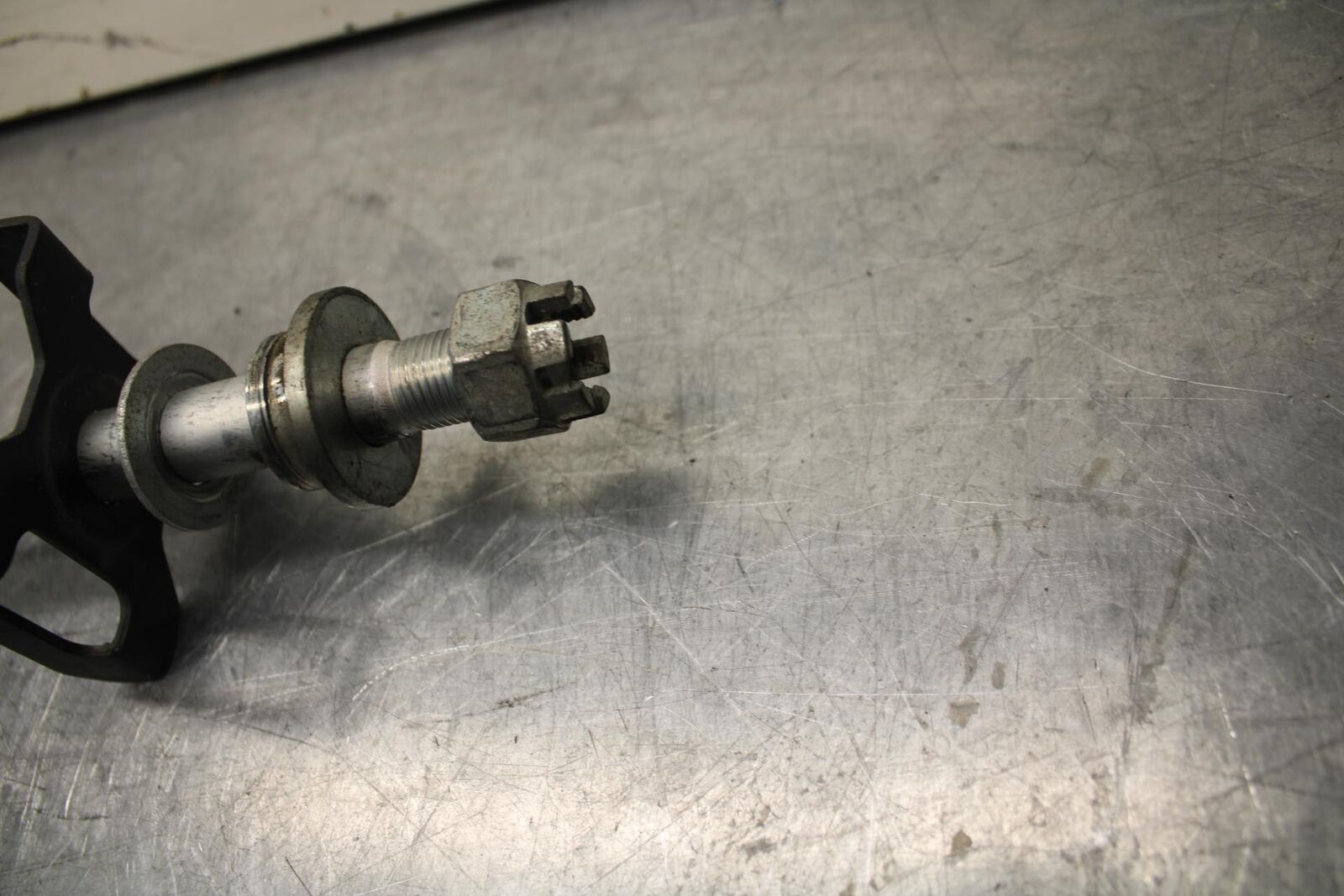 08-12 KAWASAKI NINJA 250R EX250J REAR AXLE BACK WHEEL RIM PIVOT BOLT AXEL BB612