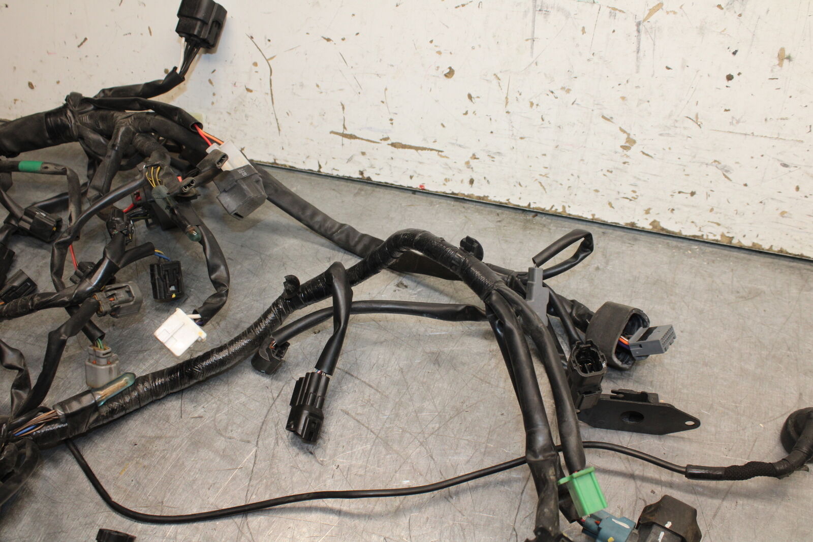 19-22 KAWASAKI Z400 MAIN ENGINE WIRING HARNESS MOTOR WIRE LOOM BB738