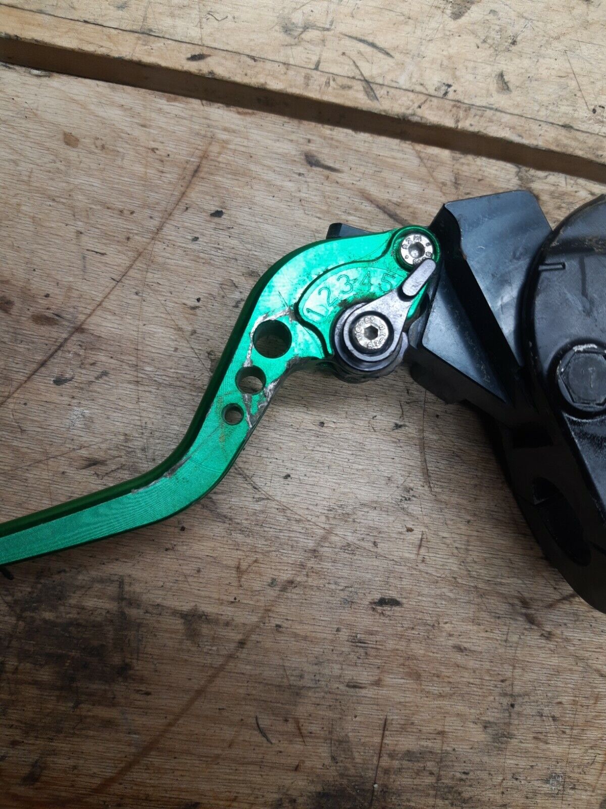 09-10 KAWASAKI ER-6N CLUTCH PERCH MOUNT WITH LEVER  BB325