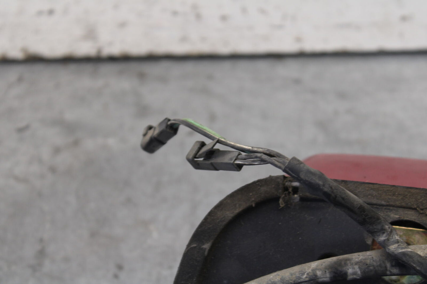 05-09 SUZUKI BOULEVARD C90 TAILLIGHT REAR TAIL BRAKE LIGHT BB692