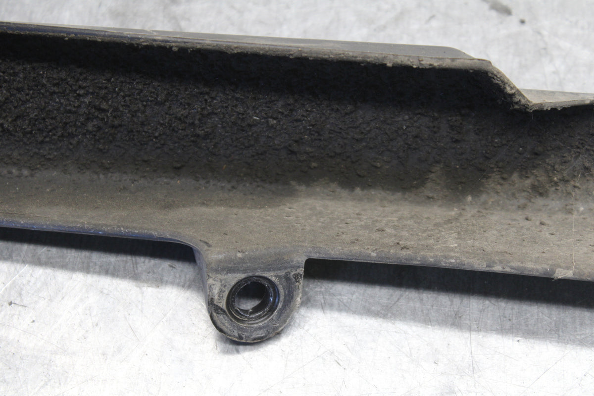 05-06 HONDA CBR600RR REAR DRIVE CHAIN GUARD COVER SHIELD 40510-MEE-010  BB689