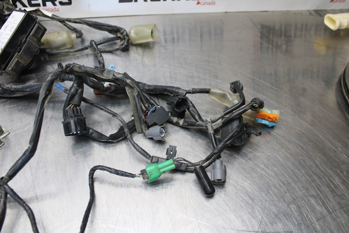 12 HONDA CB1000R MAIN ENGINE WIRING HARNESS MOTOR WIRE LOOM BB200