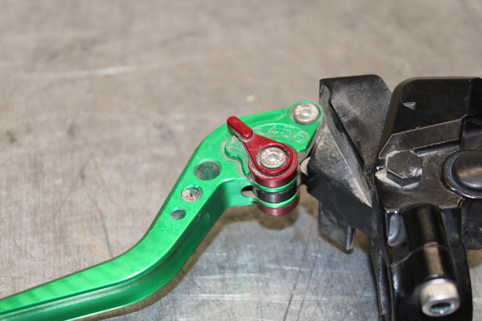19-23 KAWASAKI NINJA ZX6R CLUTCH PERCH MOUNT WITH LEVER  46076-0121 BB701