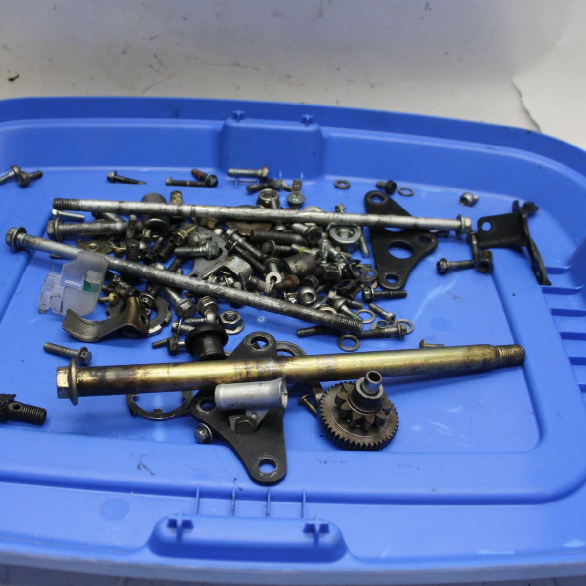 95-98 HONDA CBR600F3 HARDWARE BB18