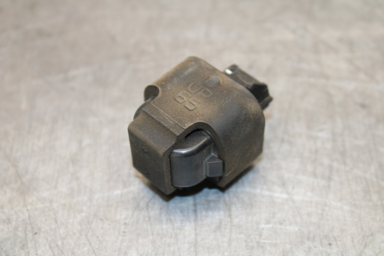 19-22 KAWASAKI Z400 TIP OVER BANK ANGLE CRASH SENSOR SWITCH  BB708