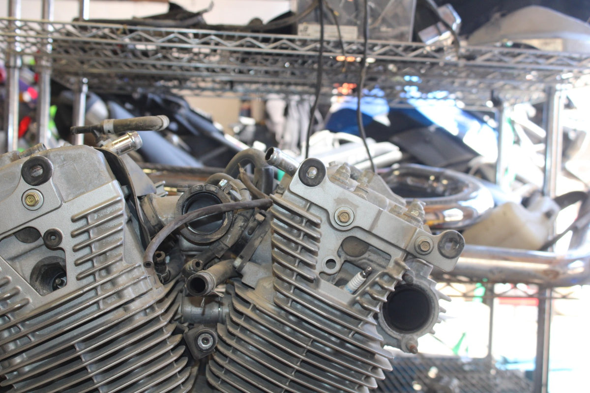 03-08 HONDA VTX1300C ENGINE MOTOR BB868