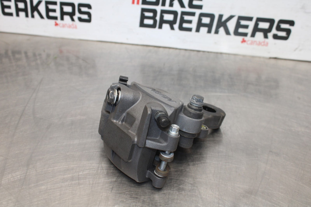 23 KAWASAKI NINJA 650 EX650 REAR BACK BRAKE CALIPER W MOUNT BRACKET BB920