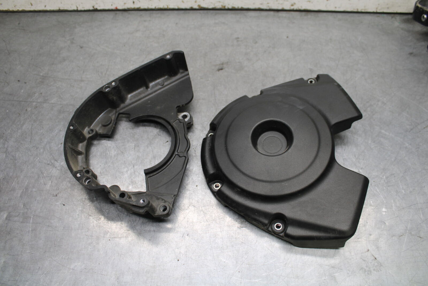 17-24 YAMAHA BOLT XVS950 ENGINE SPROCKET COVER BB729