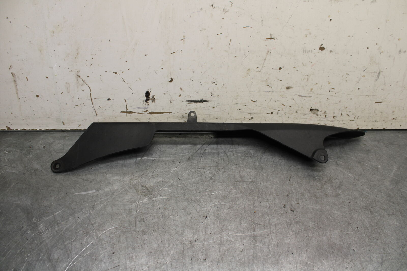 13-18 KAWASAKI NINJA ZX6R REAR BACK DRIVE CHAIN GUARD COVER 36014-0048 BB666