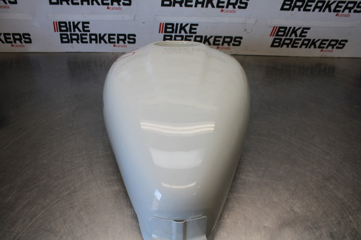 24-25 KAWASAKI ELIMINATOR 450 GAS TANK FUEL PETROL RESERVOIR BB869-B