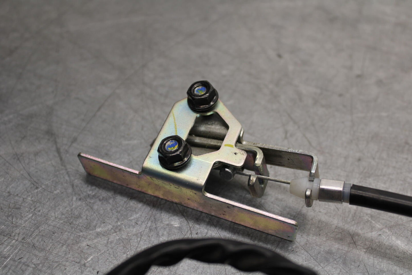 15-17 YAMAHA YZF R3 IGNITION LOCK SET AND SEAT LOCK BB651