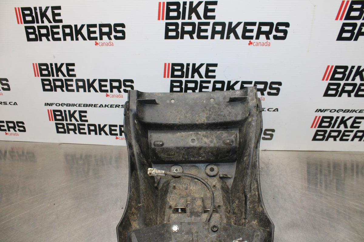 08-18 KAWASAKI KLR650 REAR BACK FENDER MUD GUARD BB183