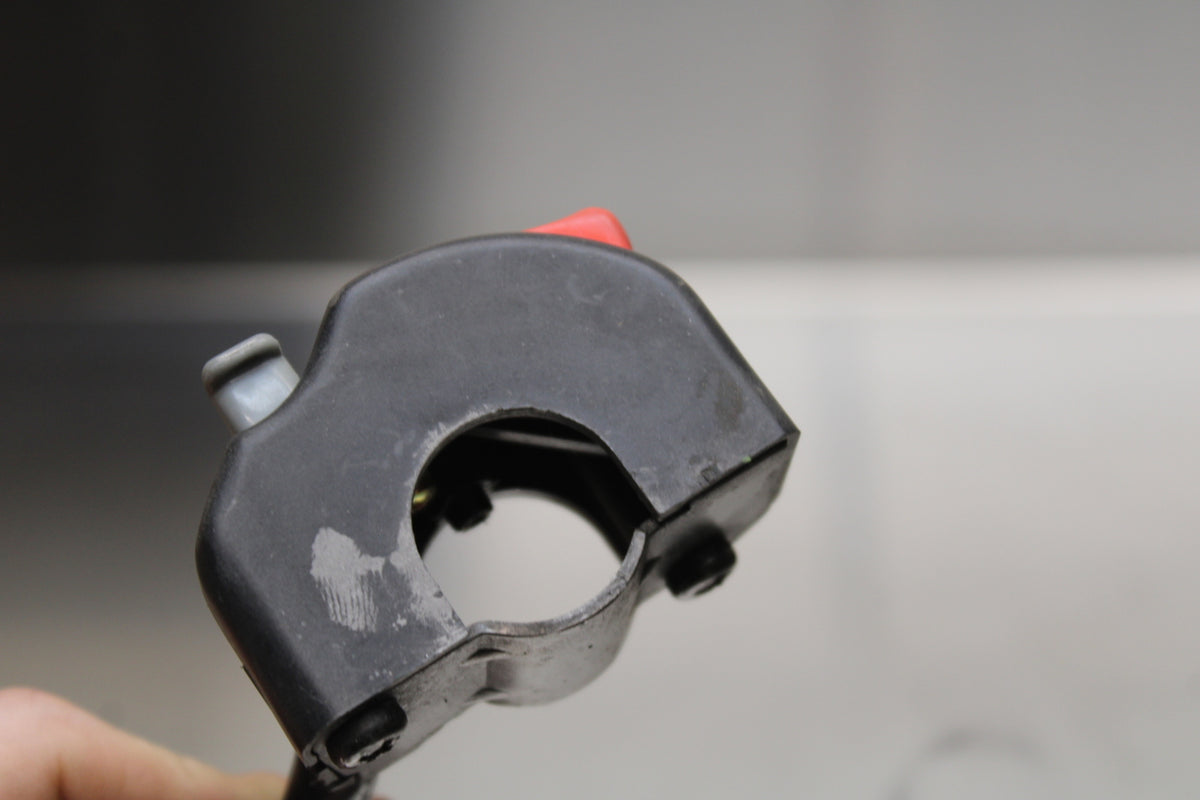 96 YAMAHA YZF750R RIGHT CLIP ON HANDLE KILL OFF START SWITCH SWITCHES BB137
