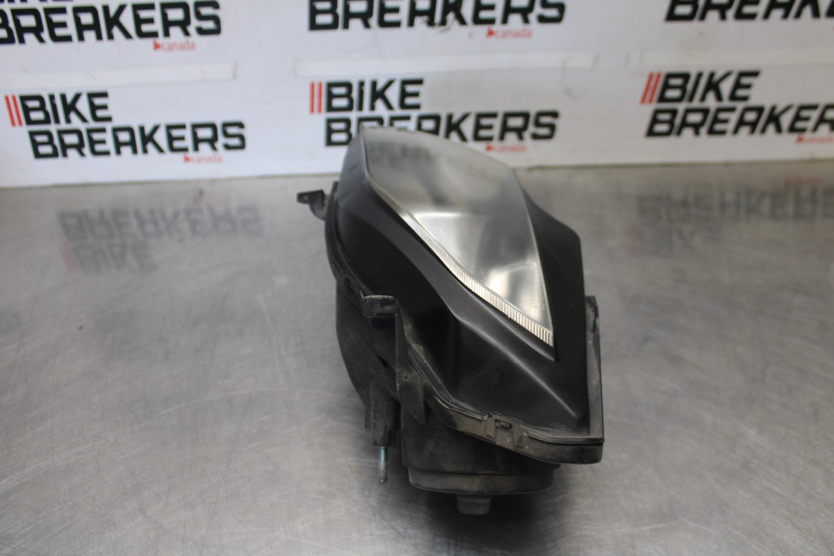 06-07 HONDA INTERCEPTOR 800 VFR800 FRONT RIGHT HEADLIGHT HEAD LIGHT LAMP BB917