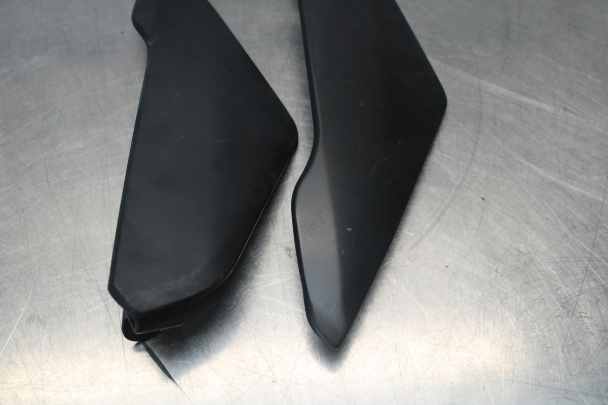 04-05 SUZUKI GSXR600 RIGHT LEFT GAS FUEL TANK PANELS COVERS TRIM SET COWLS BB792