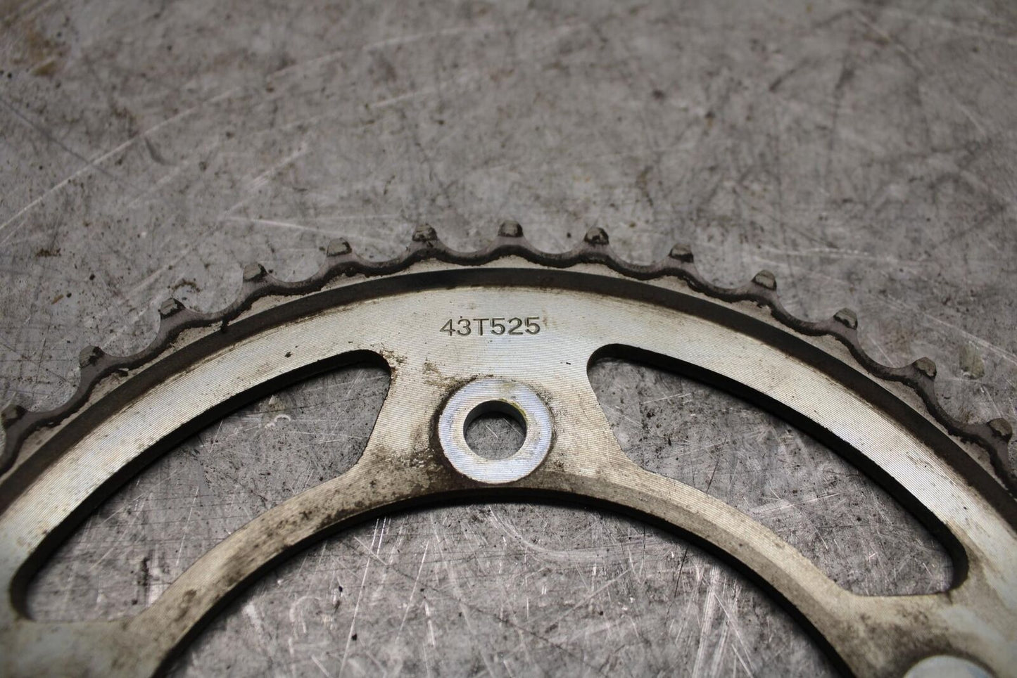 08-10 SUZUKI GSXR600 REAR BACK SPROCKET BB430