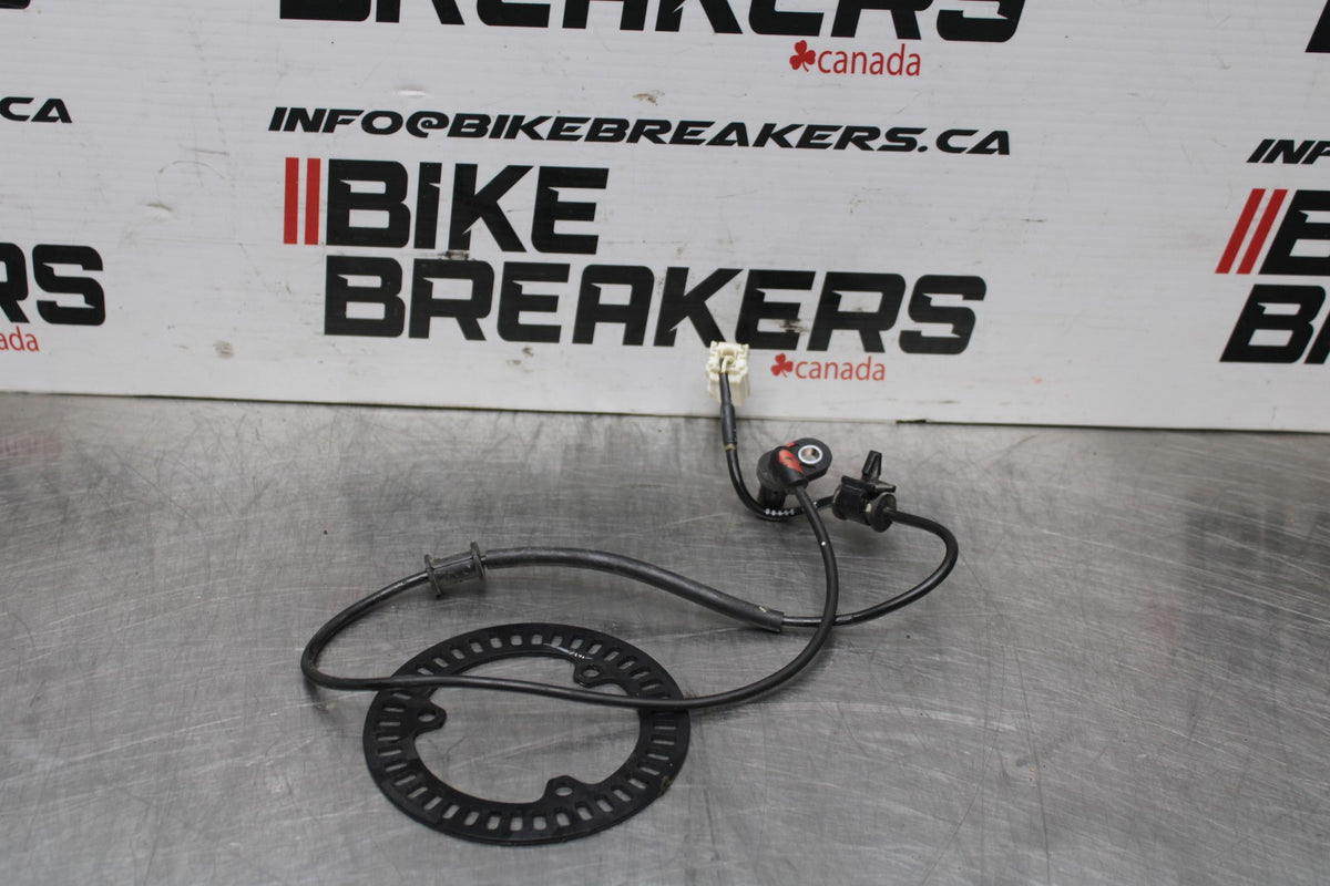 23 YAMAHA YZF R3 REAR ABS BRAKE SENSOR & RING BB806