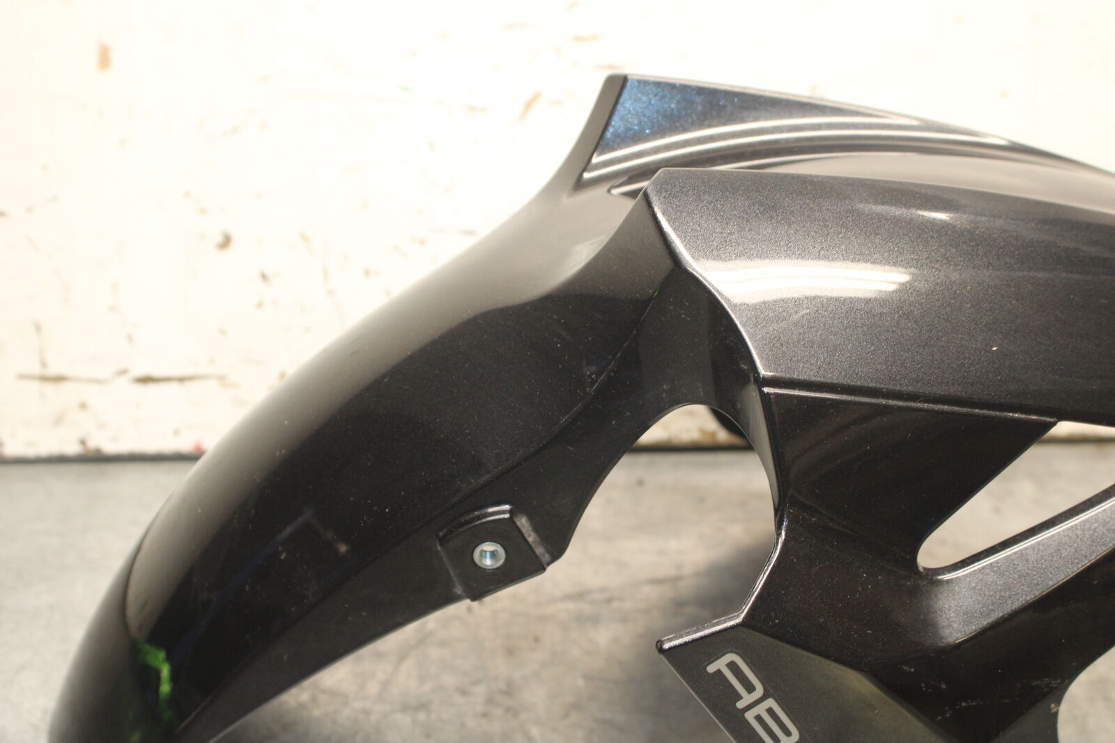 18-23 KAWASAKI NINJA 400 EX400 ABS FRONT WHEEL FENDER COWL FAIRING BB747