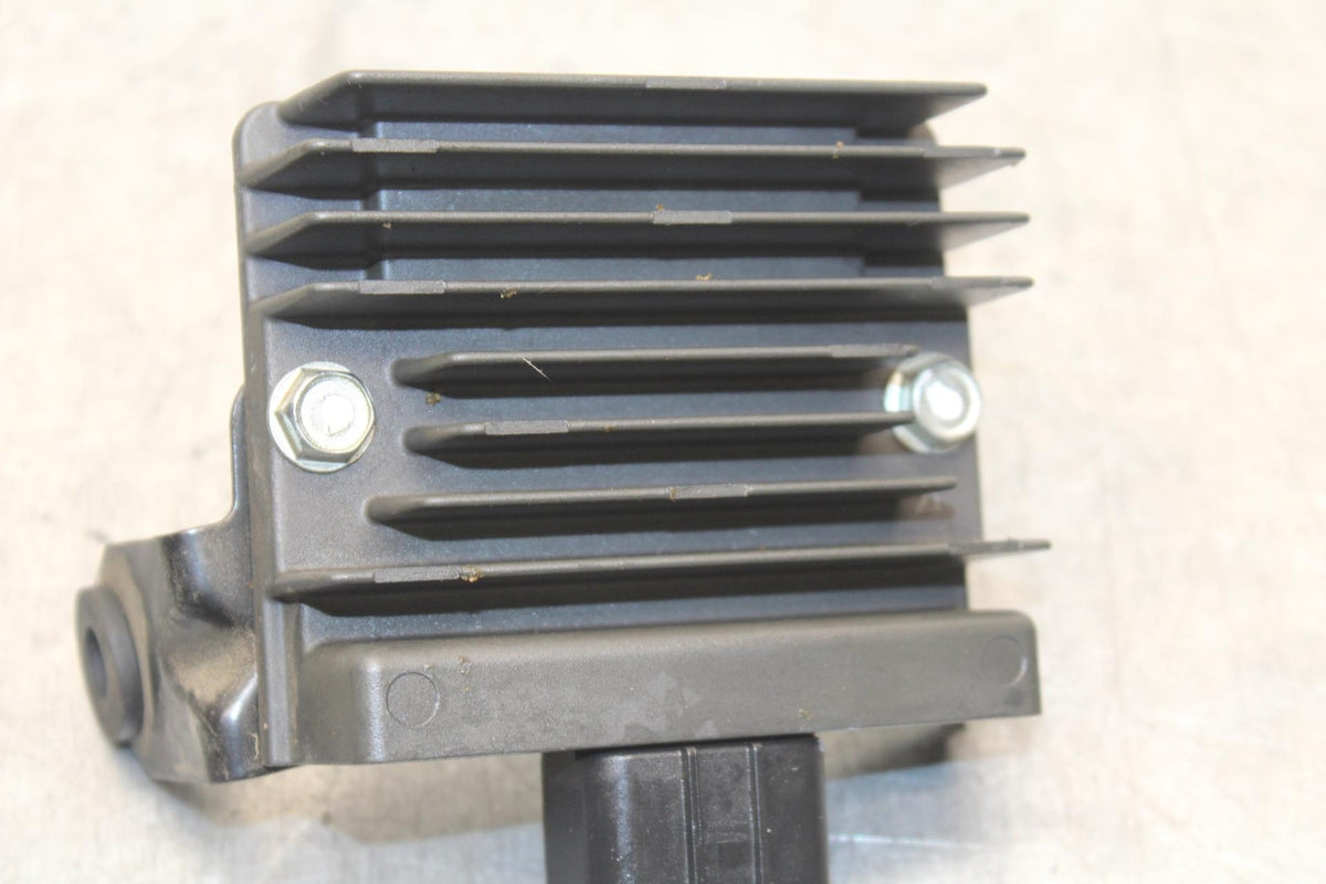17-20 KAWASAKI NINJA 650 EX650 ABS RECTIFIER VOLTAGE REGULATOR BB88