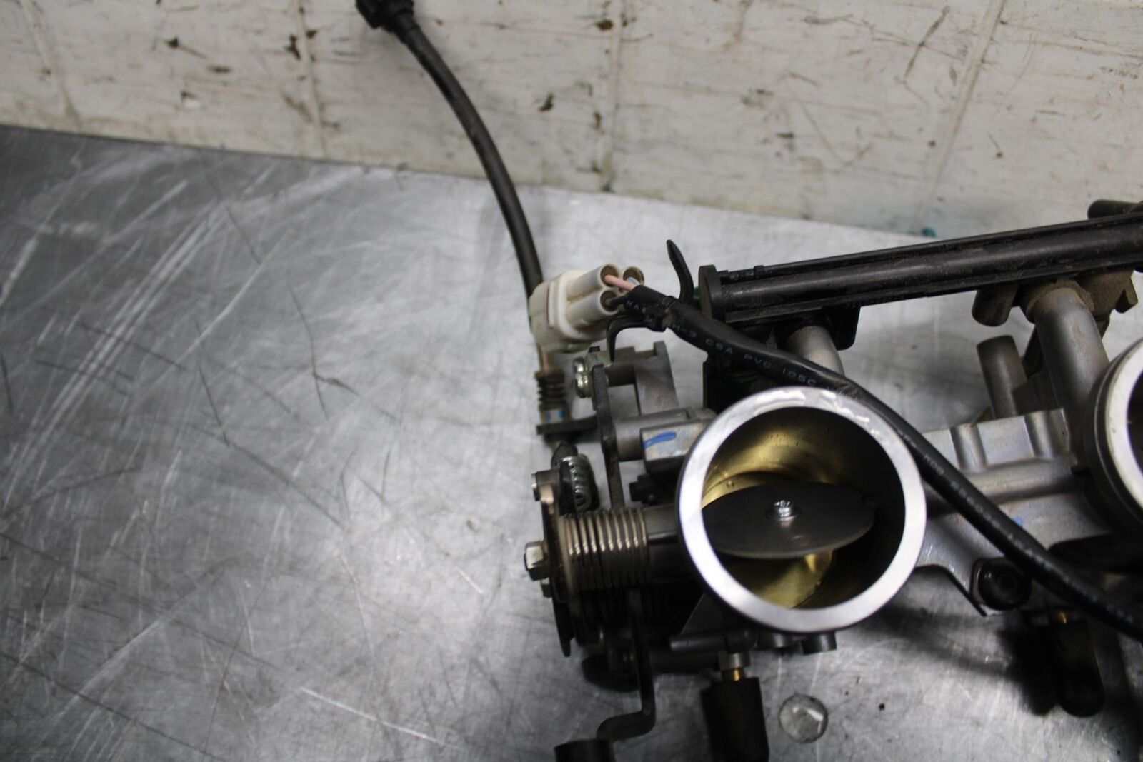 15-17 KAWASAKI EX 650 NINJA  EX 650 ABS FUEL INJECTORS / THROTTLE BODIES BB494