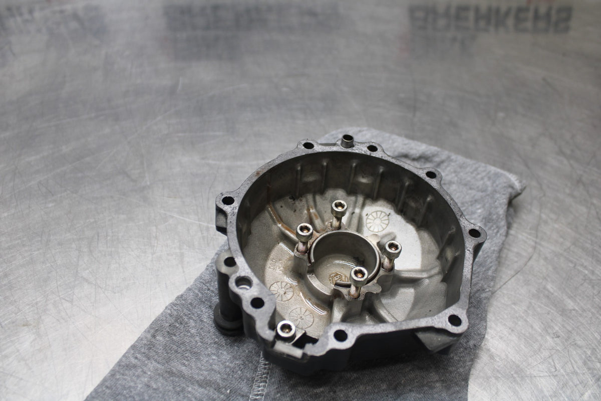 08 KAWASAKI NINJA ZX10R STATOR MAGNETO ALTERNATOR GENERATOR COVER BB902