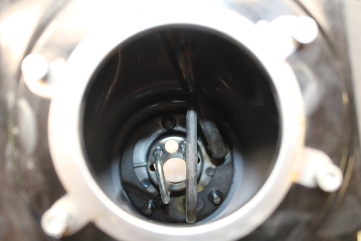 23 YAMAHA YZF R3 GAS TANK FUEL CELL PETROL RESERVOIR BB147