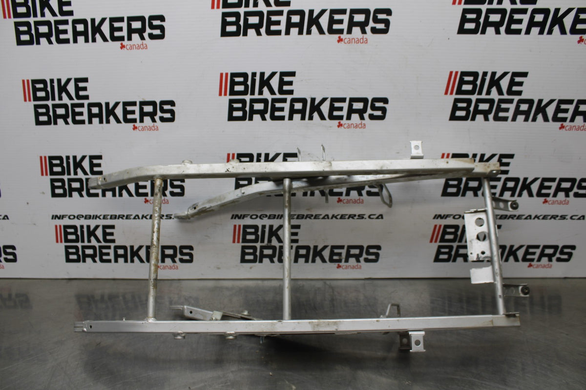 98-05 HONDA SUPER HAWK 1000 VTR1000F REAR SUBFRAME BACK SUB FRAME BB821